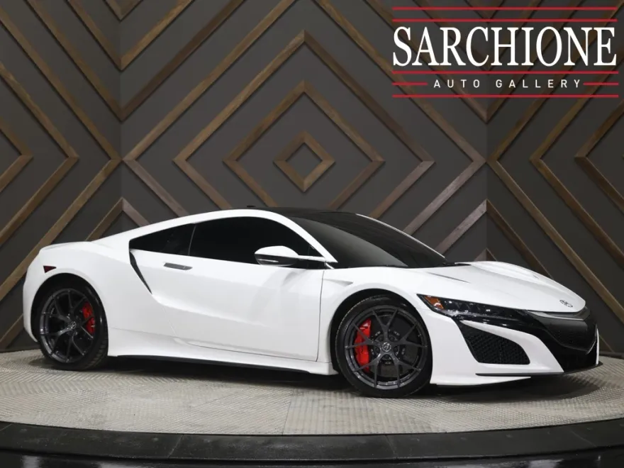 2017 Acura NSX photo 1