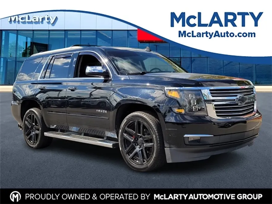 2017 Chevrolet Tahoe Premier photo 1