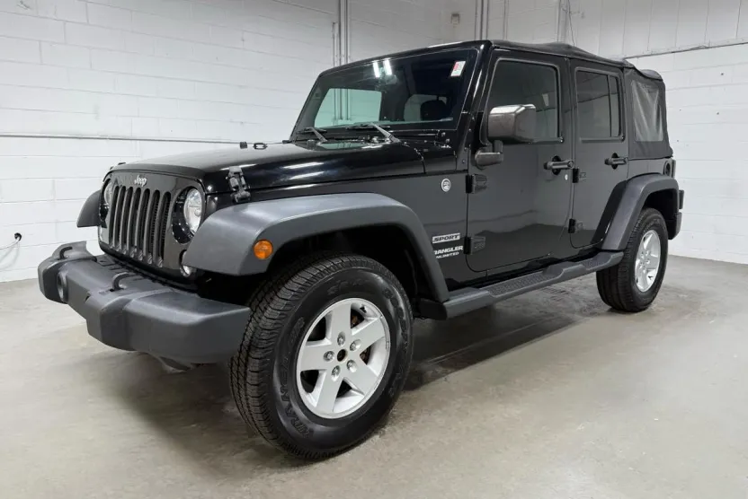 2017 Jeep Wrangler Unlimited Sport S photo 1