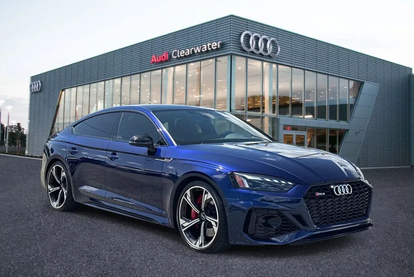 2023 Audi RS 5 photo 1