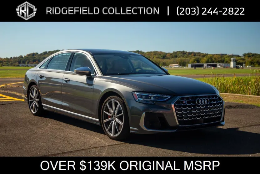 2023 Audi S8 Quattro photo 1
