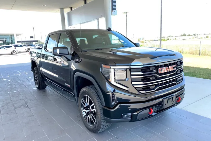 2024 Gmc Sierra 1500 AT4 photo 1