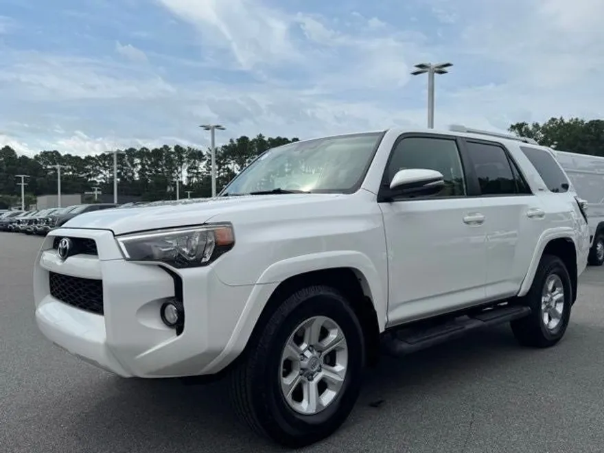 2016 Toyota 4Runner SR5 Premium photo 1