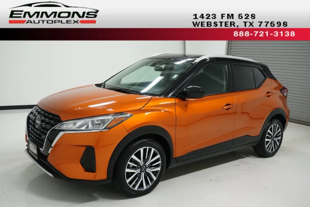 2023 Nissan Kicks SV photo 1