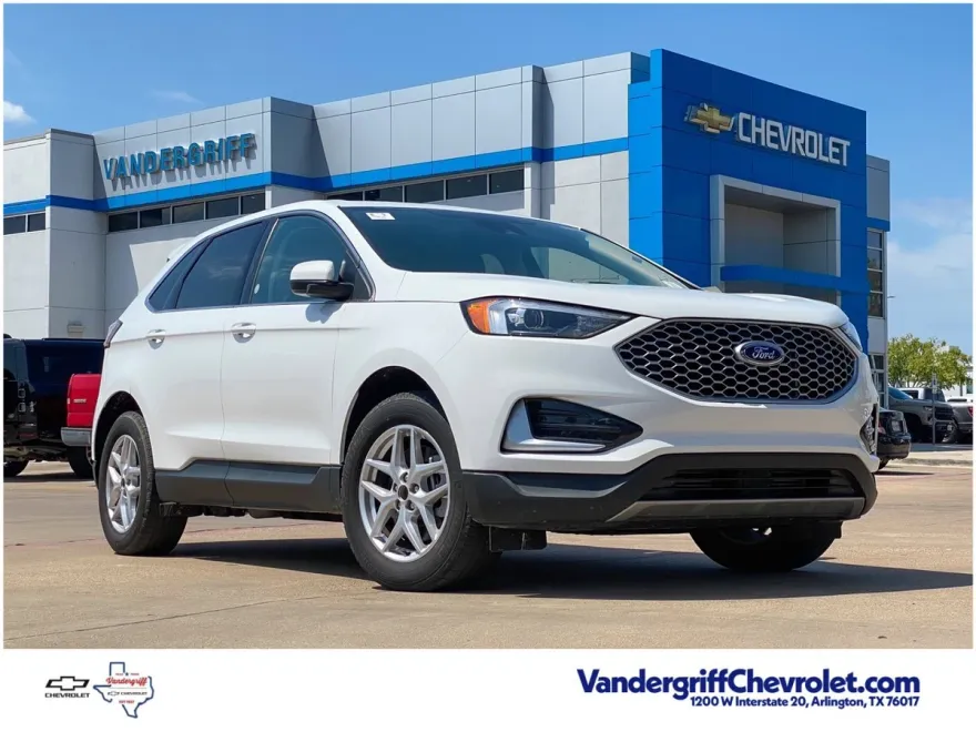 2024 Ford Edge SEL photo 1
