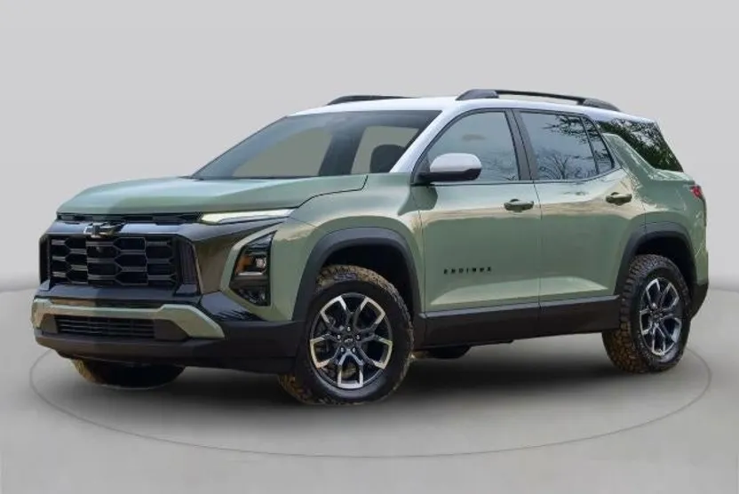 2026 Chevrolet Equinox LT photo 1