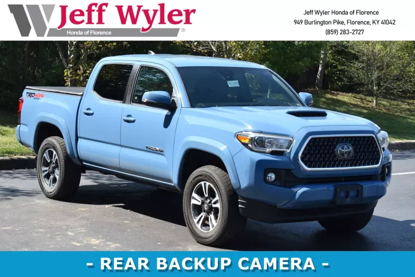 2019 Toyota Tacoma TRD Sport V6 photo 1
