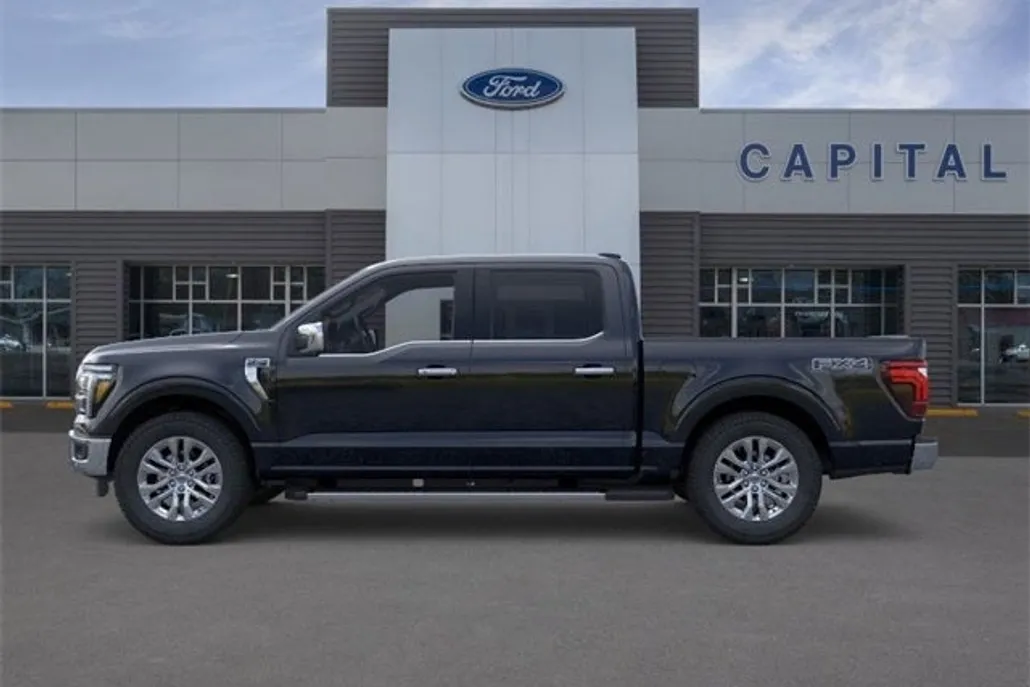 2025 Ford F-150 Lariat photo 1