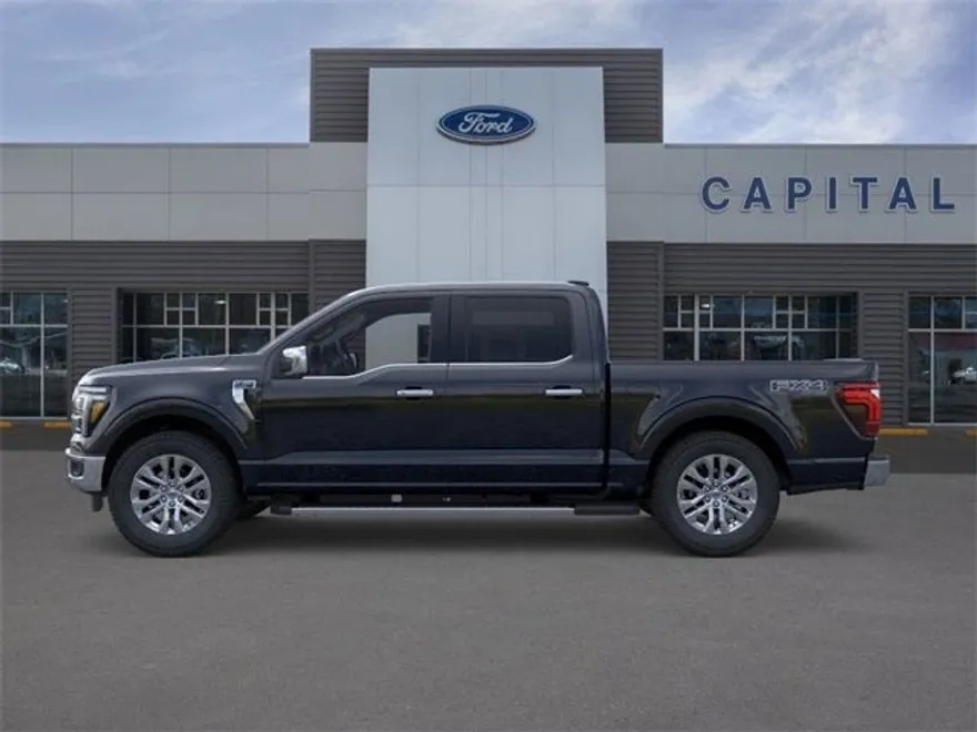 2025 Ford F-150 Lariat photo 1