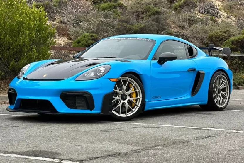 2023 Porsche Cayman GT4 RS photo 1