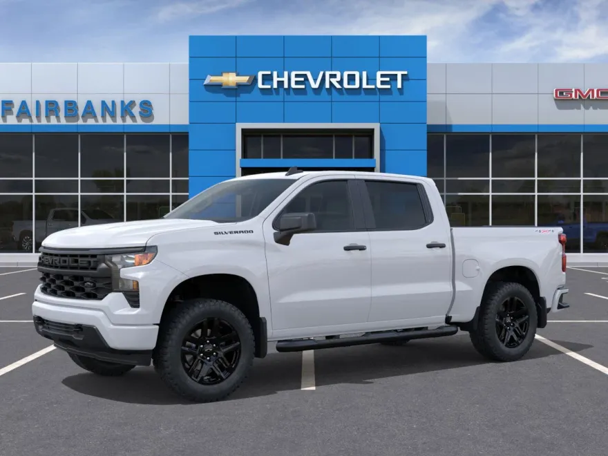 2026 Chevrolet Silverado Custom photo 1