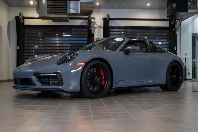2023 Porsche 911 Targa 4 GTS photo 1