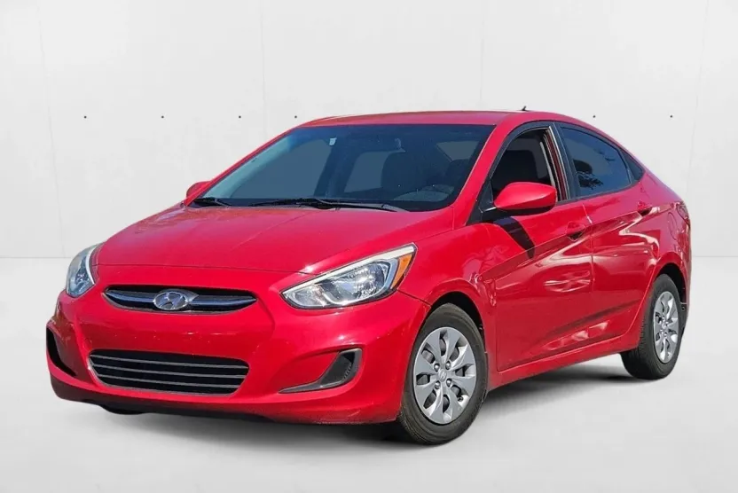 2015 Hyundai Accent GLS photo 1