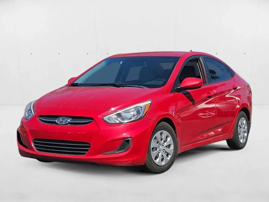 2015 Hyundai Accent GLS photo 1