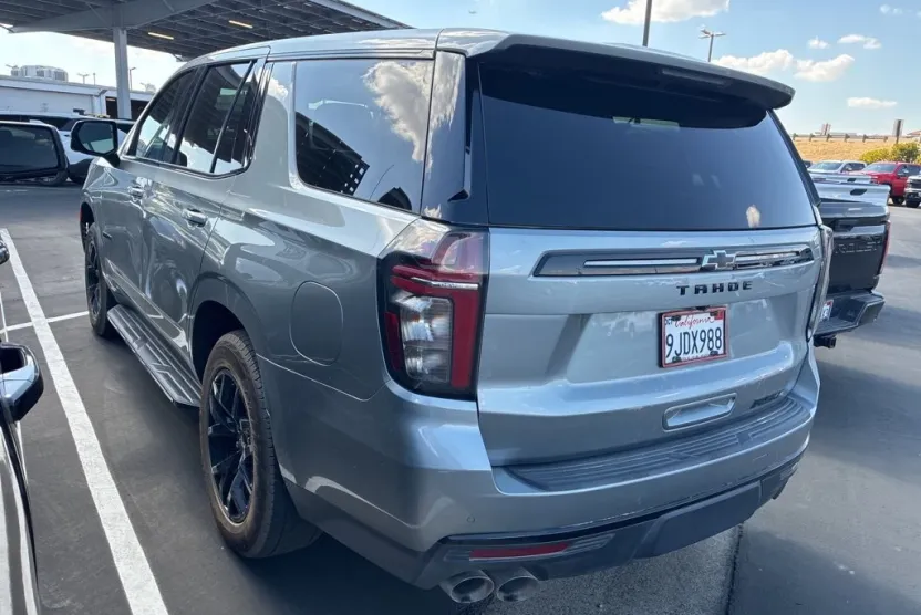 2023 Chevrolet Tahoe RST photo 1