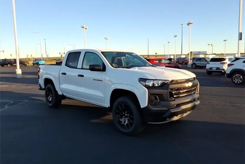 2026 Chevrolet Colorado Work Truck photo 1
