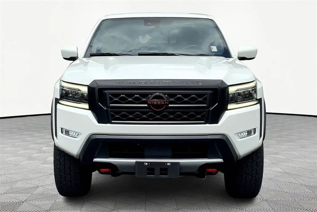 2023 Nissan Frontier PRO-4X photo 1