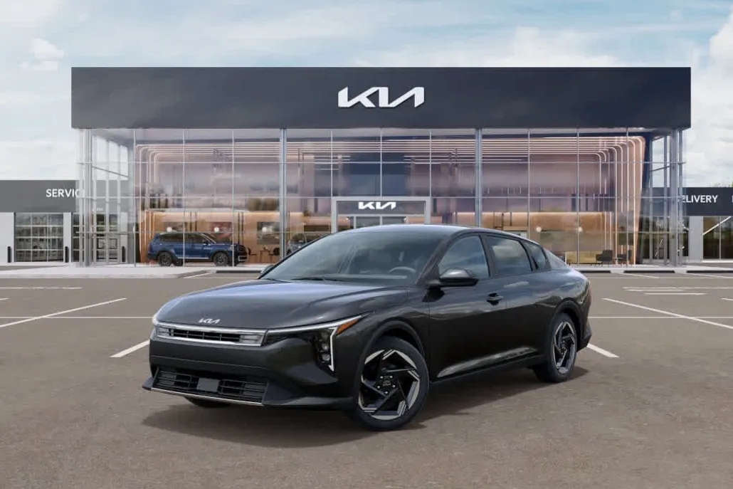 2025 Kia K4 EX photo 1
