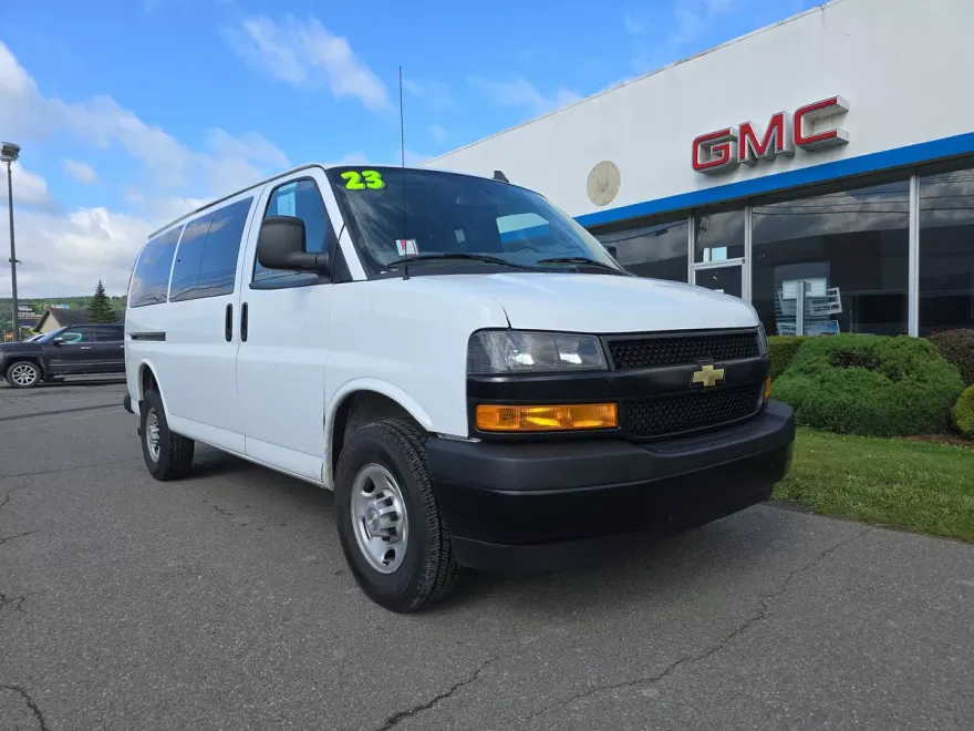 2023 Chevrolet Express Passenger LS photo 1