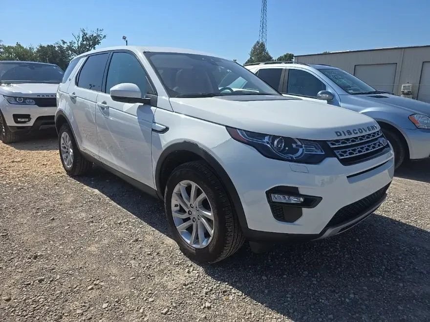 2019 Land Rover Discovery Sport HSE photo 1