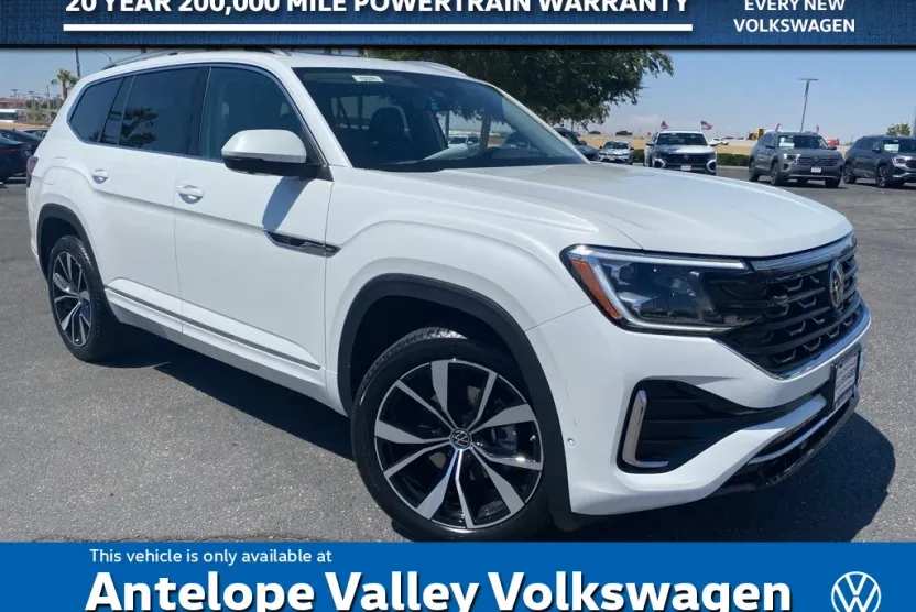 2025 Volkswagen Atlas SEL Premium R-Line photo 1