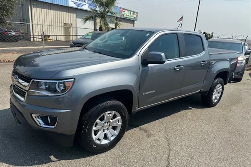 2019 Chevrolet Colorado LT photo 1