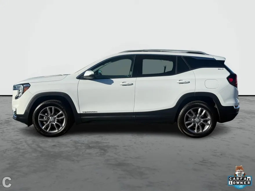 2024 Gmc Terrain SLT photo 1