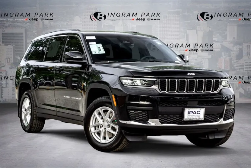2025 Jeep Grand Cherokee Laredo X photo 1