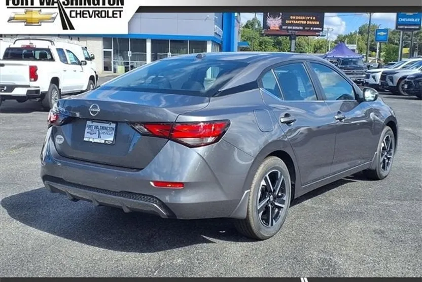2025 Nissan Sentra SV photo 1
