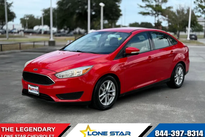2016 Ford Focus SE photo 1