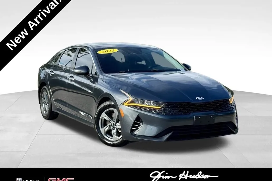 2021 Kia K5 LXS photo 1