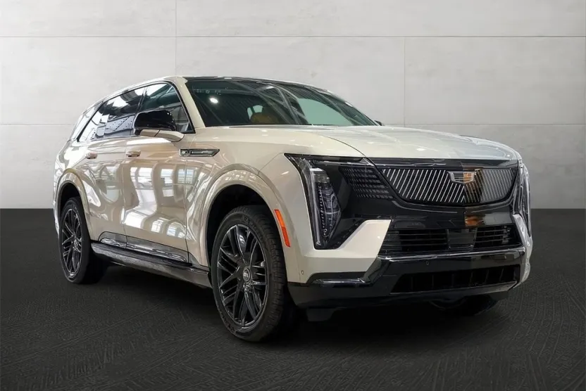 2025 Cadillac Escalade IQ Sport photo 1