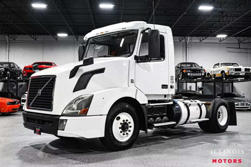 2016 Volvo Truck VNL photo 1
