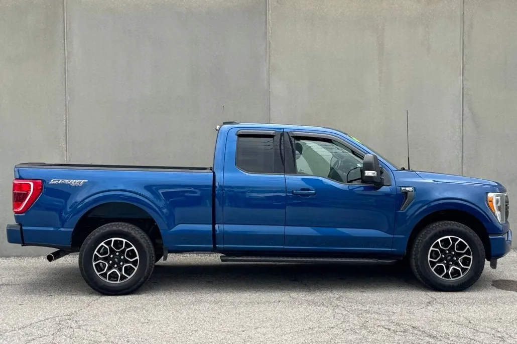 2022 Ford F-150 XLT photo 1