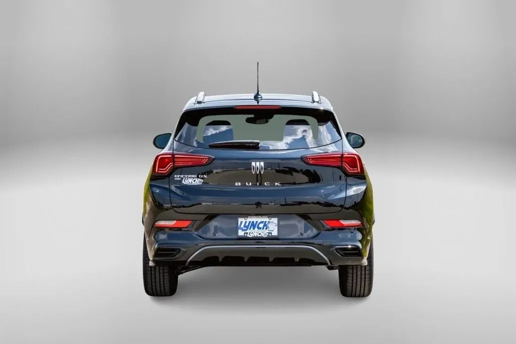 2026 Buick Encore GX Sport Touring photo 1