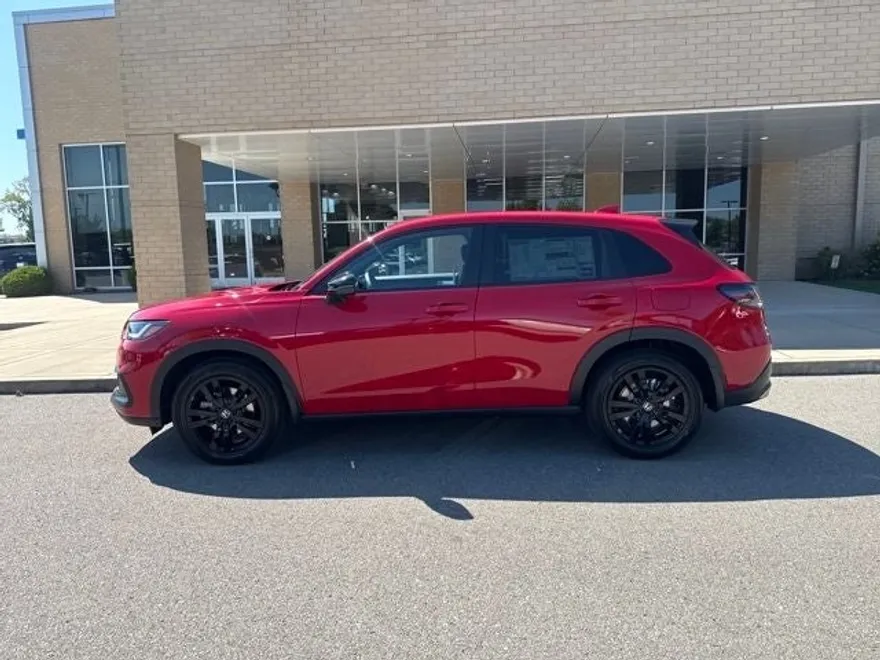 2026 Honda HR-V Sport photo 1