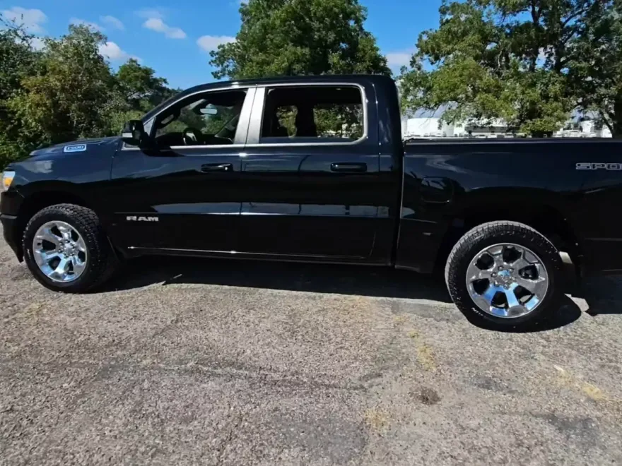 2022 Ram 1500 Big Horn photo 1