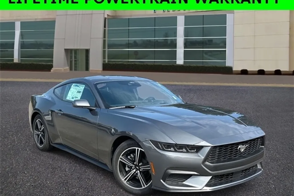 2025 Ford Mustang EcoBoost photo 1