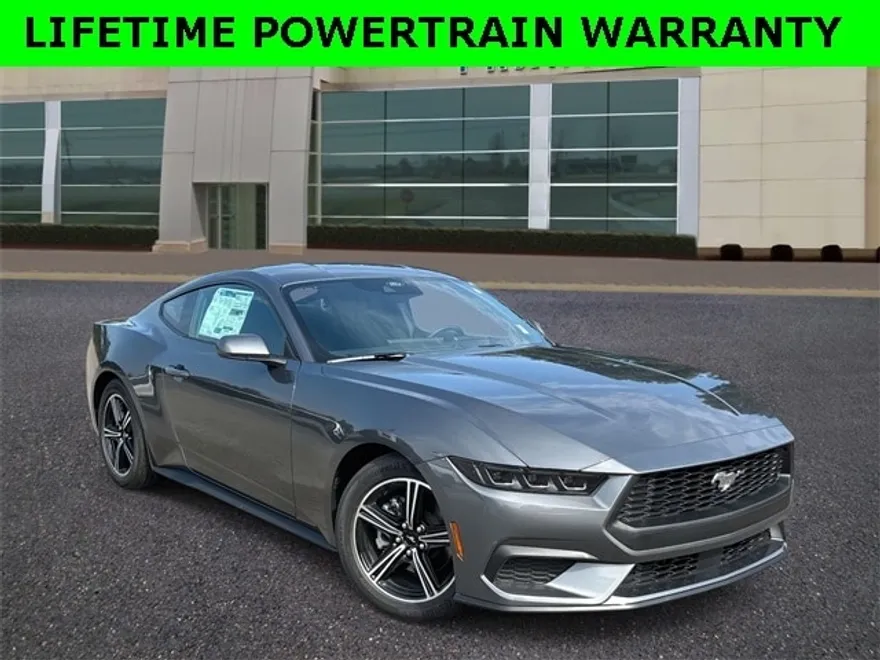 2025 Ford Mustang EcoBoost photo 1
