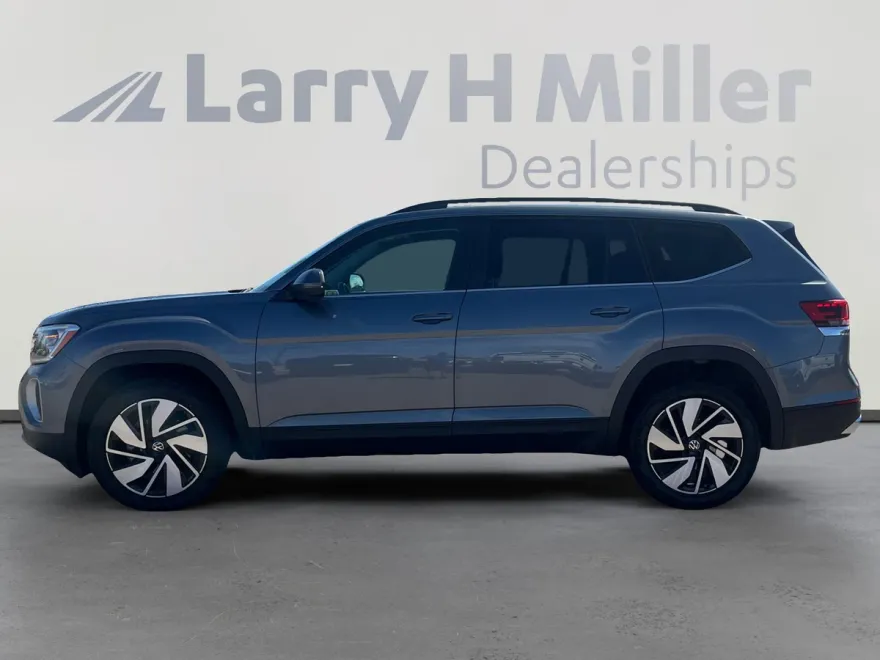 2024 Volkswagen Atlas SE Technology photo 1