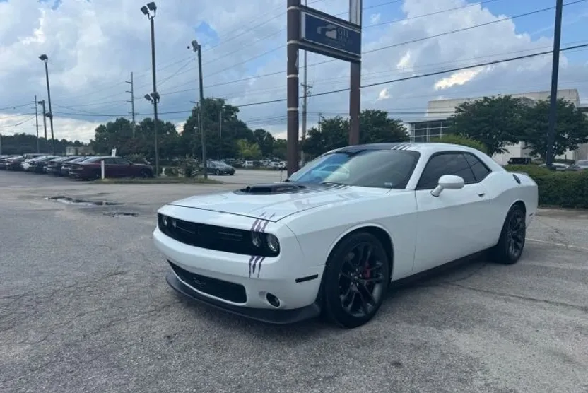 2021 Dodge Challenger R/T Scat Pack photo 1
