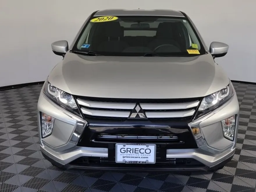2020 Mitsubishi Eclipse Cross ES photo 1