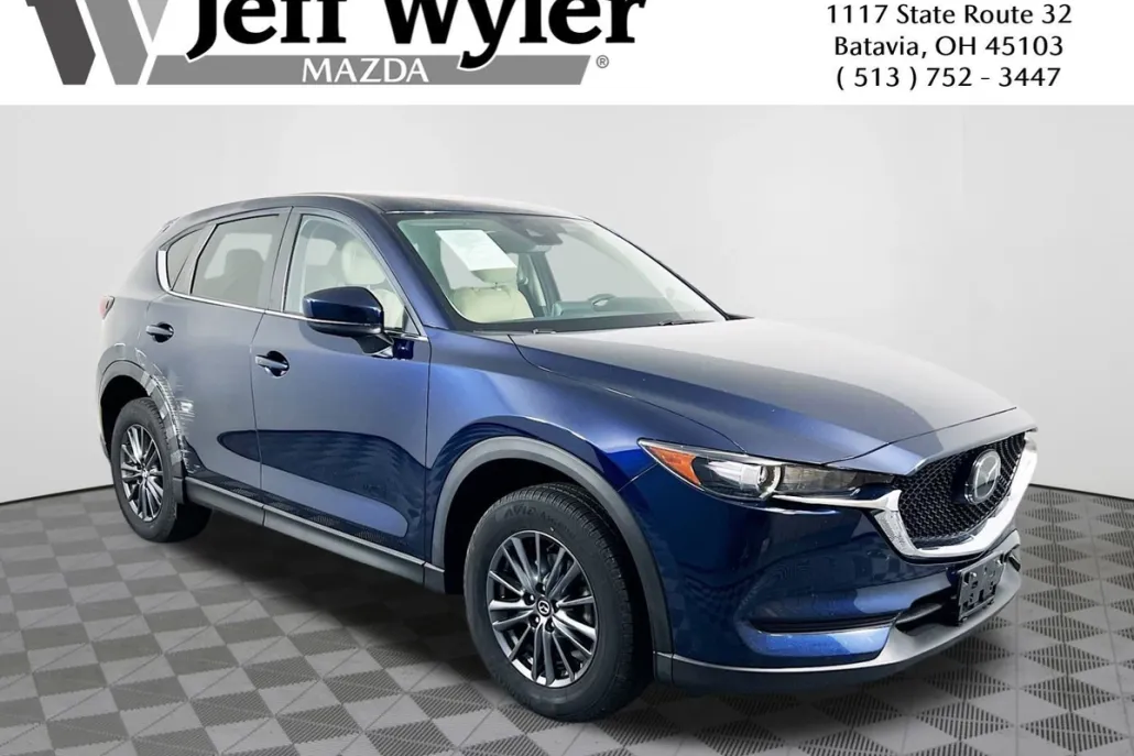 2020 Mazda CX-5 Touring photo 1