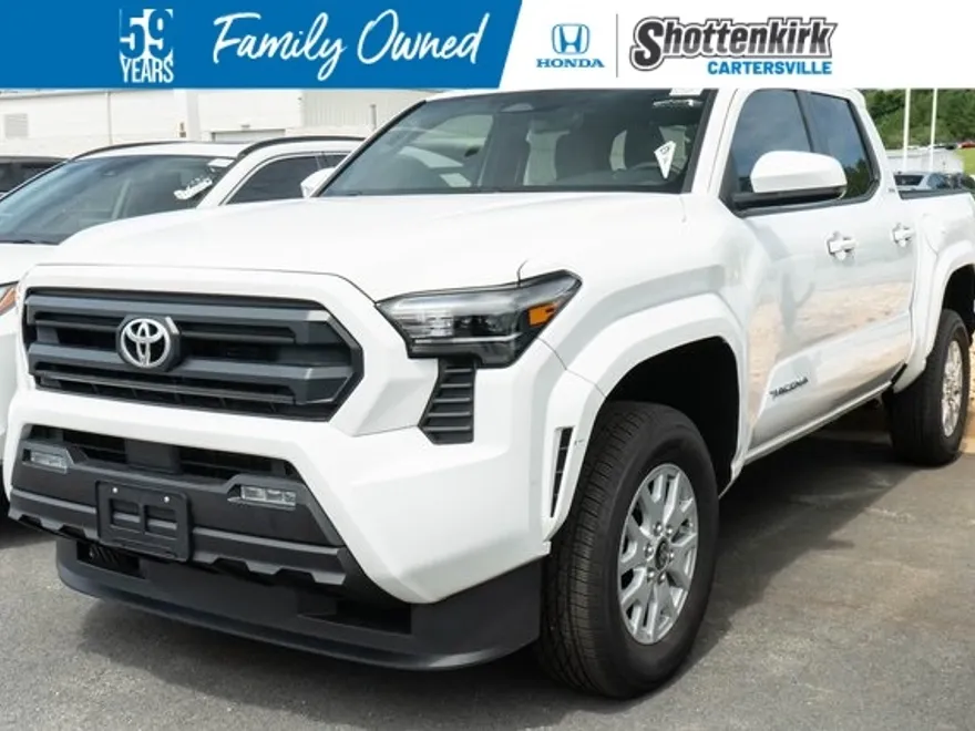 2024 Toyota Tacoma SR5 photo 1