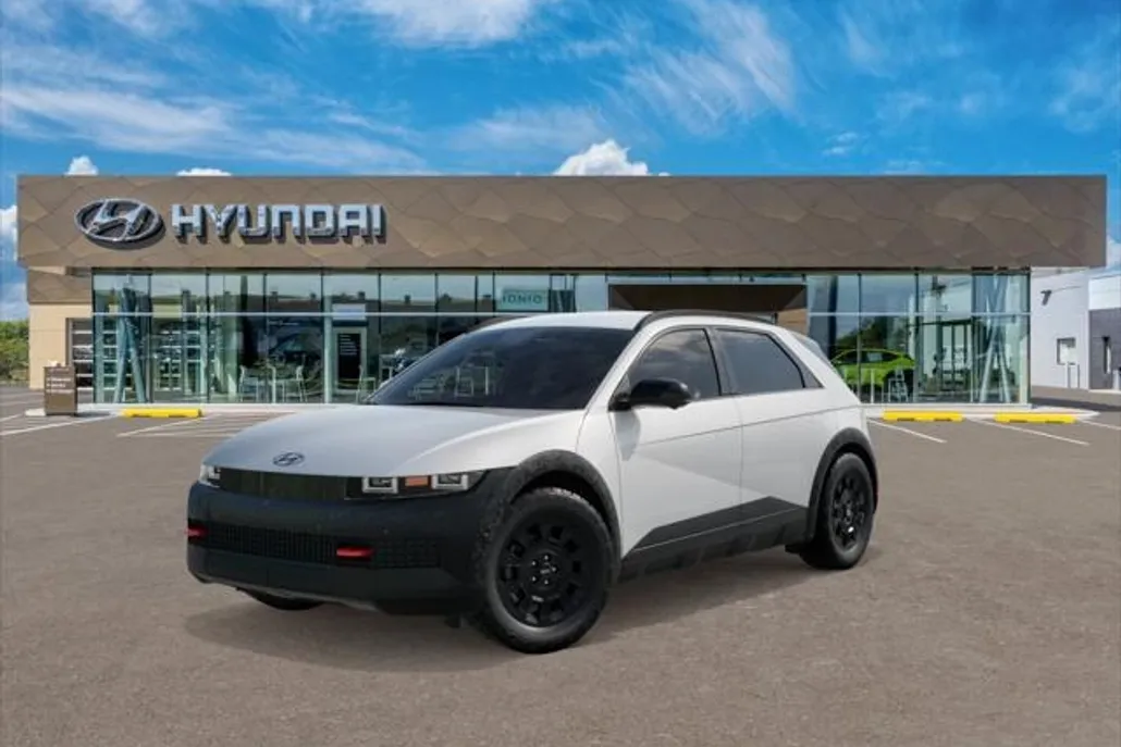 2025 Hyundai Ioniq 5 photo 1