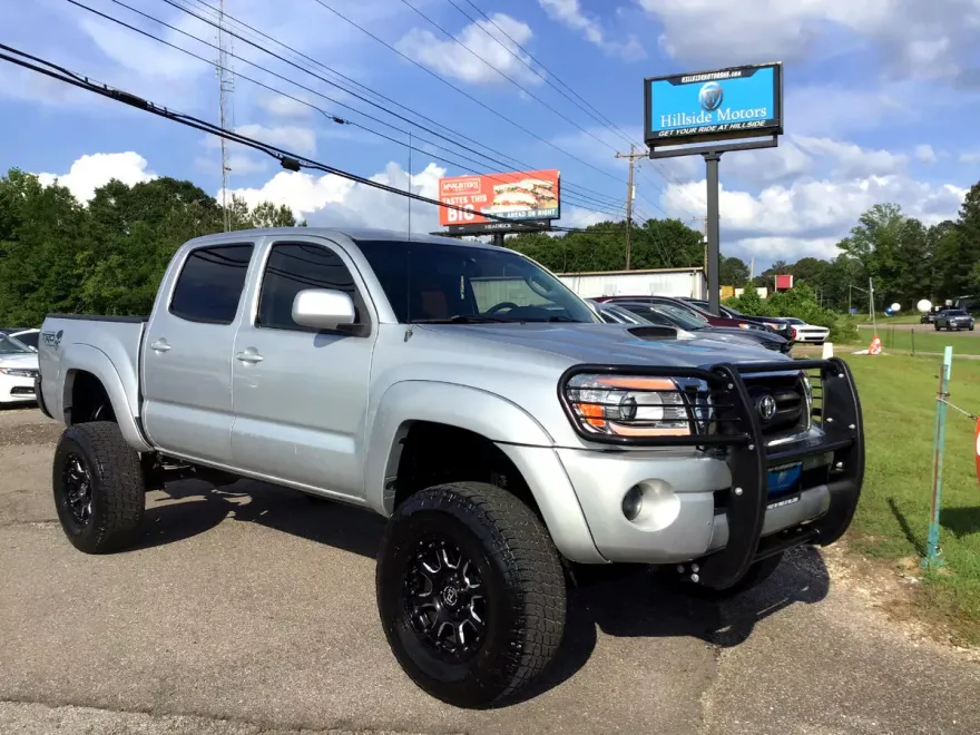 2009 Toyota Tacoma Double Cab V6 photo 1