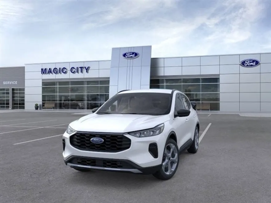 2025 Ford Escape ST-Line photo 1