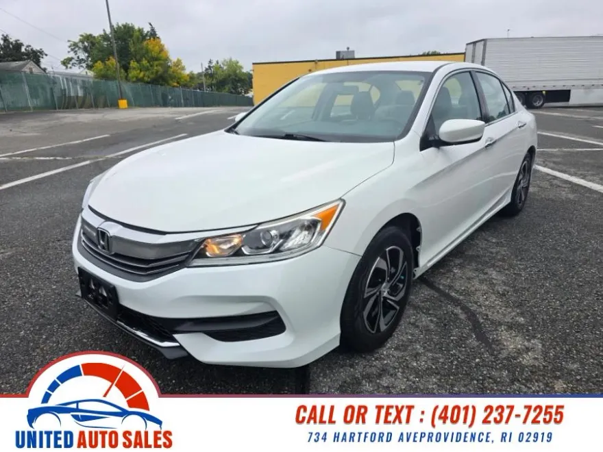 2017 Honda Accord LX photo 1