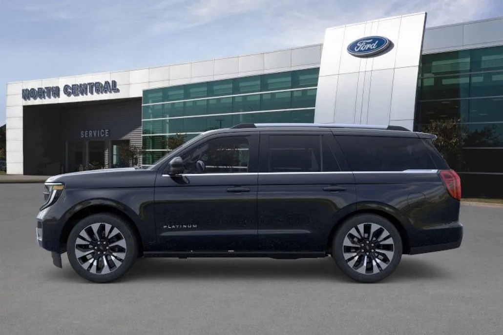 2025 Ford Expedition Platinum photo 1