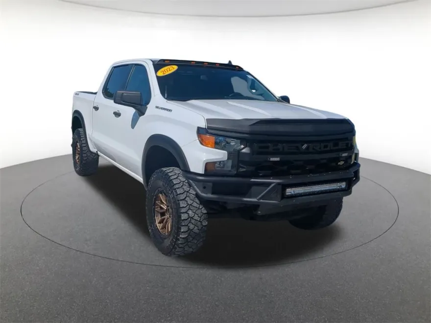 2023 Chevrolet Silverado 1500 Custom photo 1